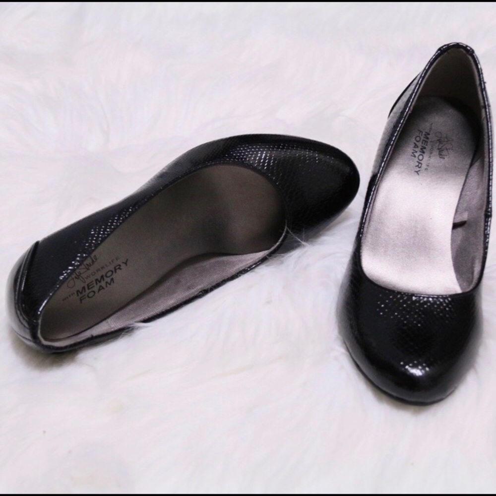 Life Stride Memory Foam Worklife Pump